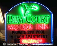 Palm Court Motor Inn, Fenton Street
