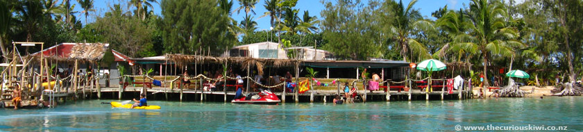 Big Mama's Yacht Club on Pangaimotu Island