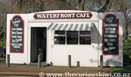 Waterfront Cafe - now Archie's Food Kiosk