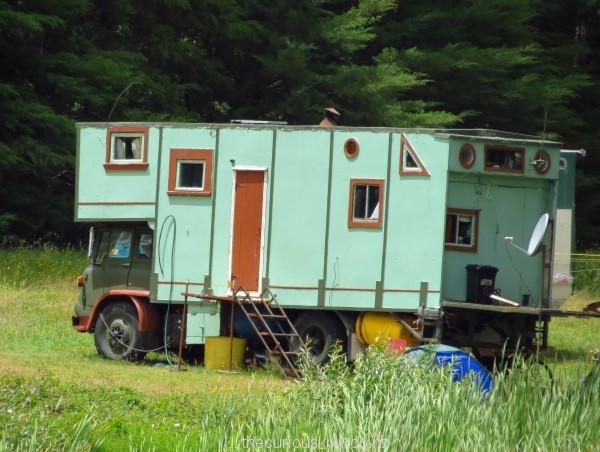Freedom camping house truck style