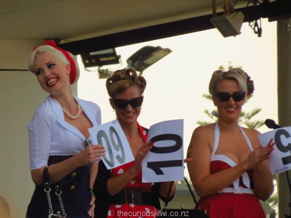 Gorgeous girls in the Retro Pin Up Comp