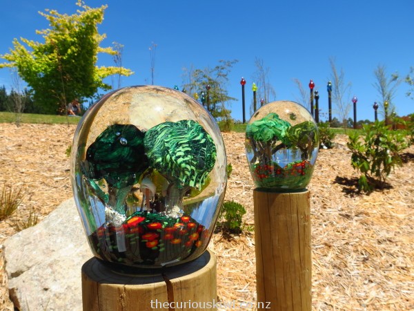 Glass forests in giant paper weights